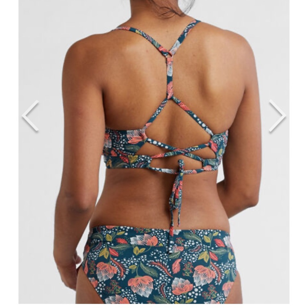 Title Nine Tidal Rave bikini underwire top 34C medium bottoms